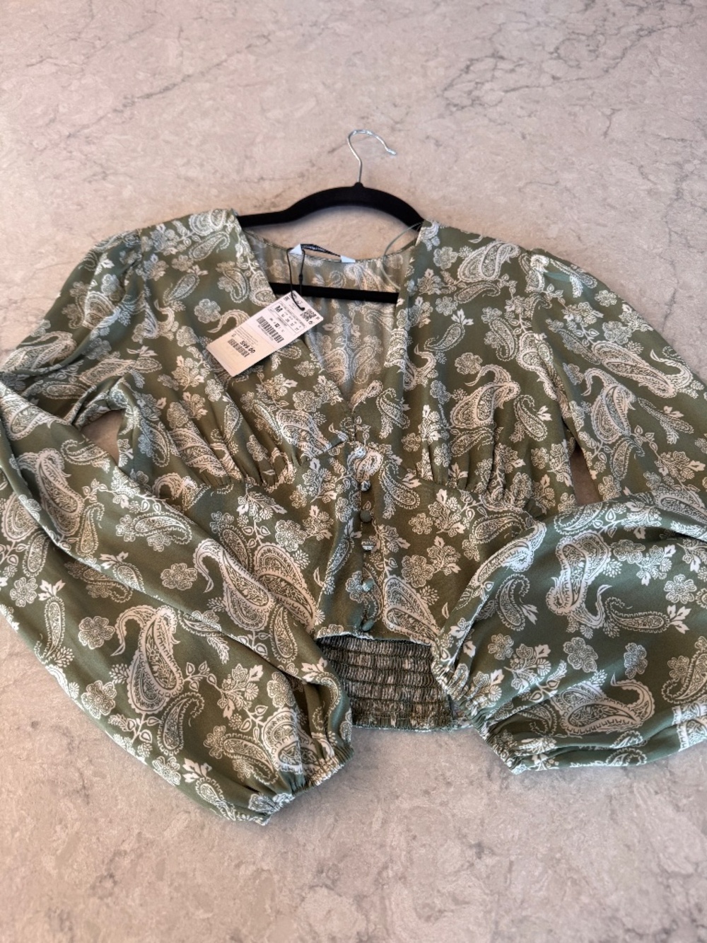 Paisley Crop